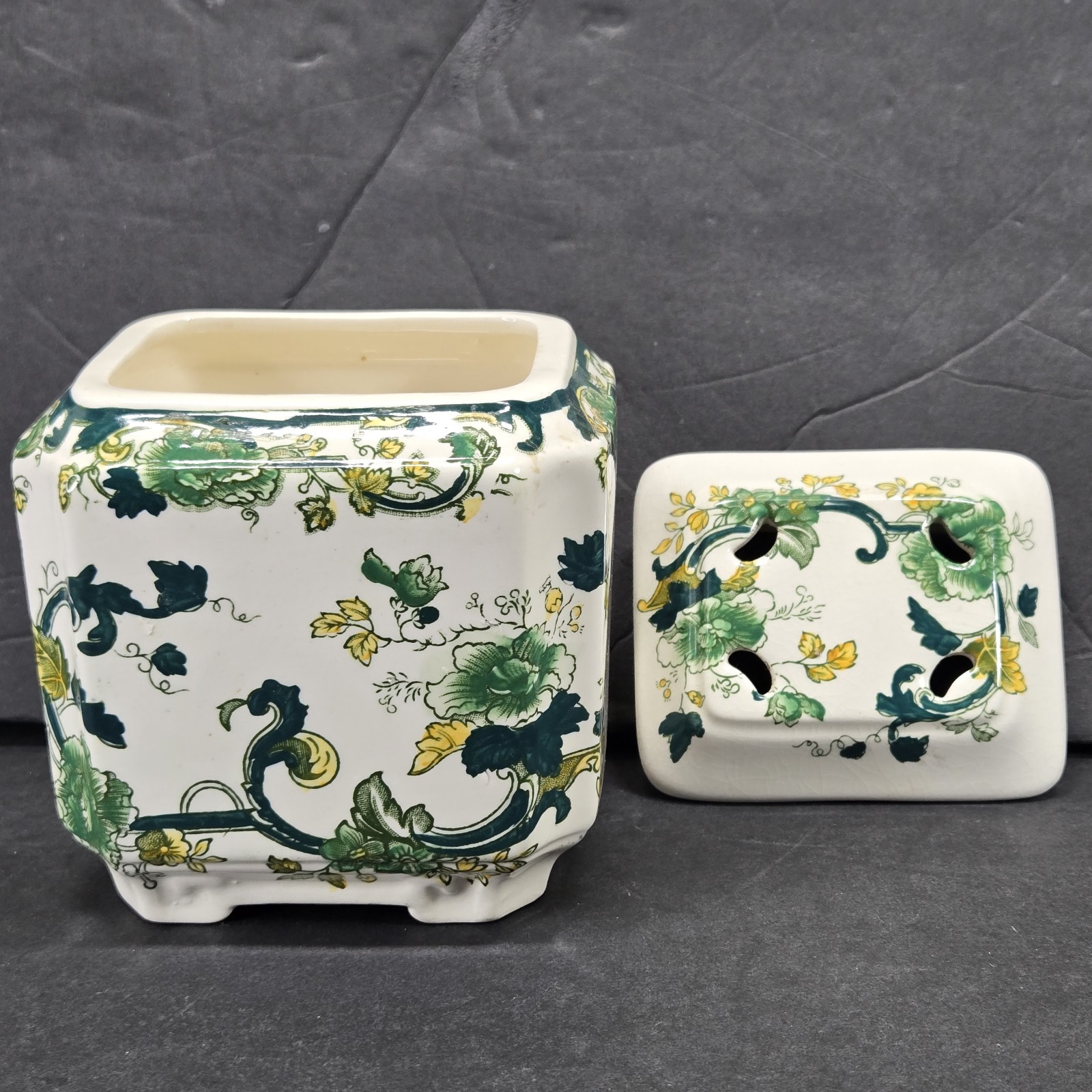 Vintage Masons Floris London Floral Green Potpourri Ginger Jar Made In England