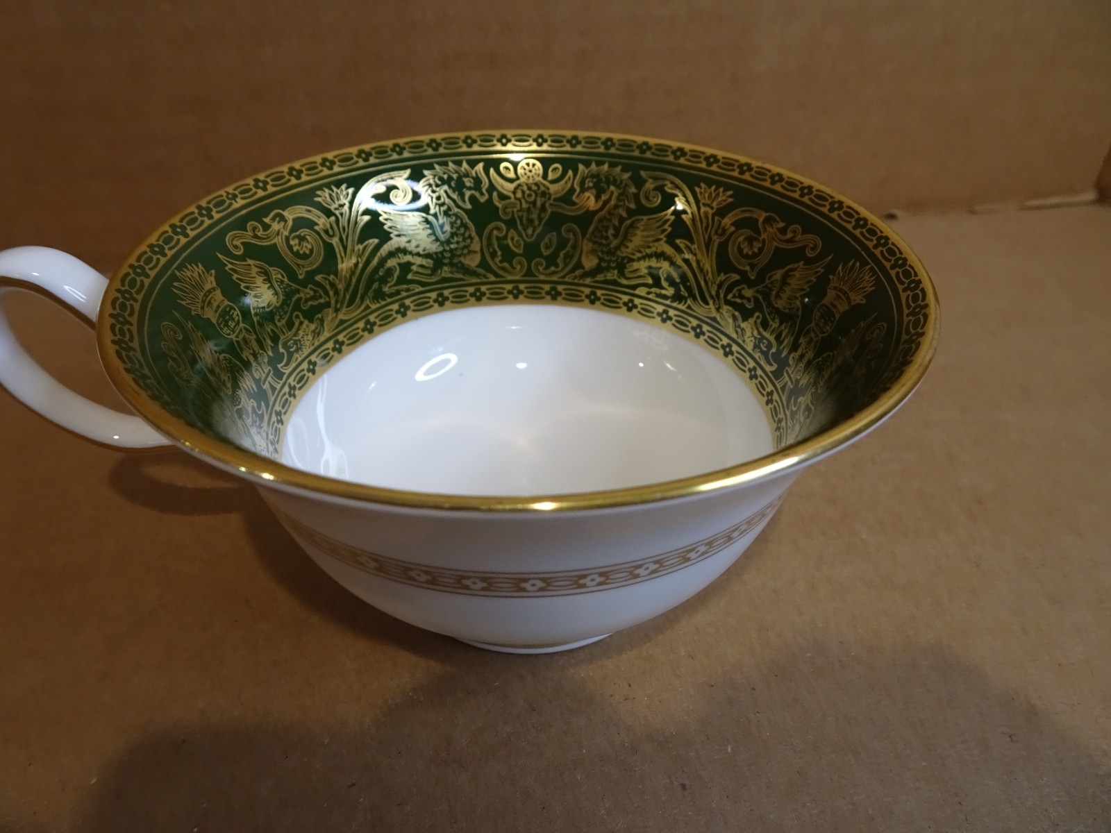 Wedgwood China Florentine W4170 Dark Green Gold 1 Cup and Saucer Set Peony Shape