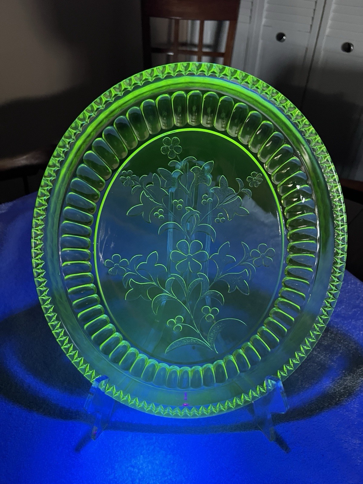 EPAG Adams & Co Vaseline Glass Oval Platter. Wildflower Pattern.