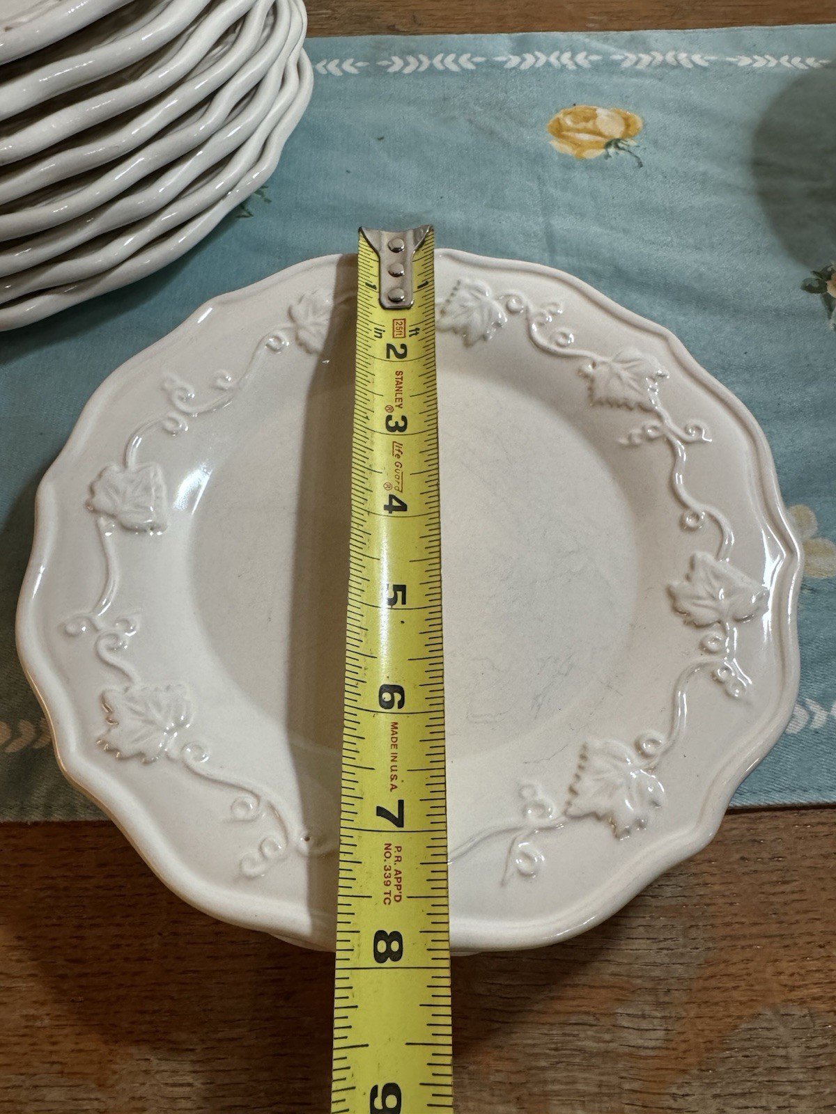 Home & Garden Party Basketweave Dinner (8) Plates Salad (2) USA Stoneware