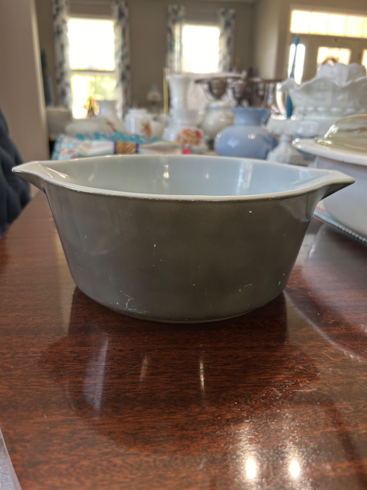 Vintage 1970’s Pyrex Promo Black Pueblo #475 – 2 ½ Quart Casserole Dish