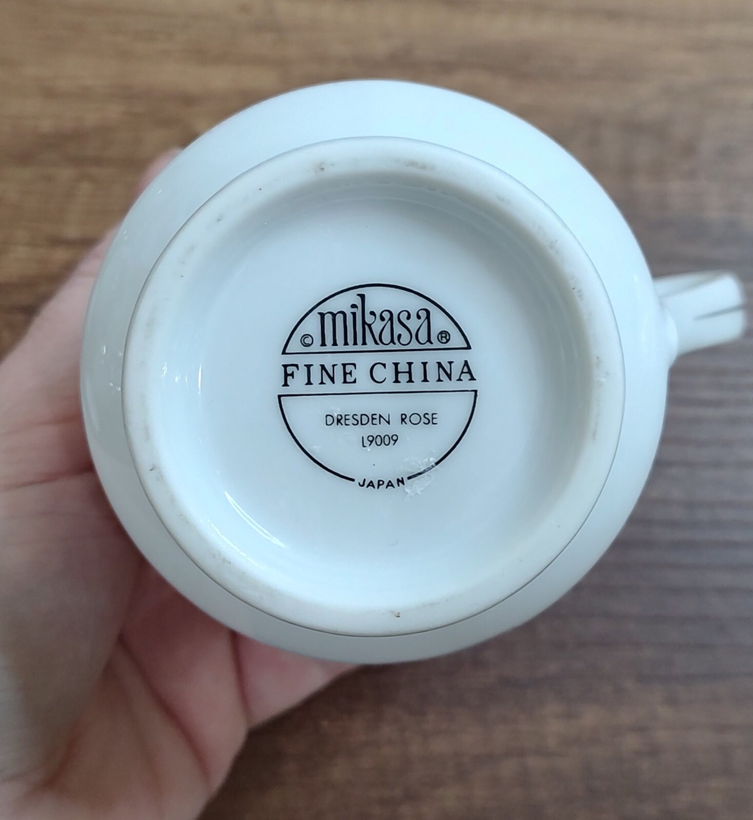 Mikasa Dresden Rose Creamer White Blue Flowers Platinum Trim L9009 S5