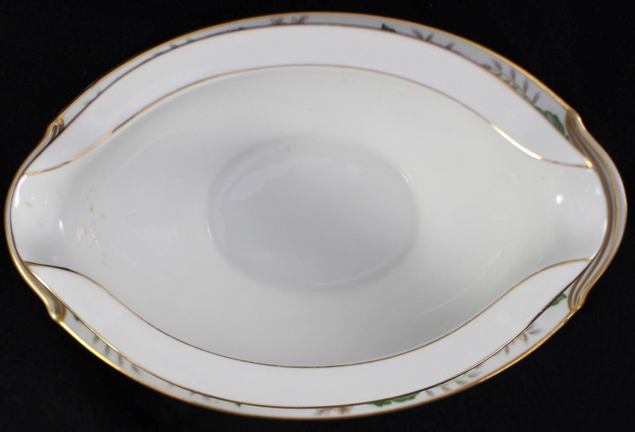 Noritake Daphne Four Piece Assortment 2 Platters 1 Gravy Boat 1 Creamer