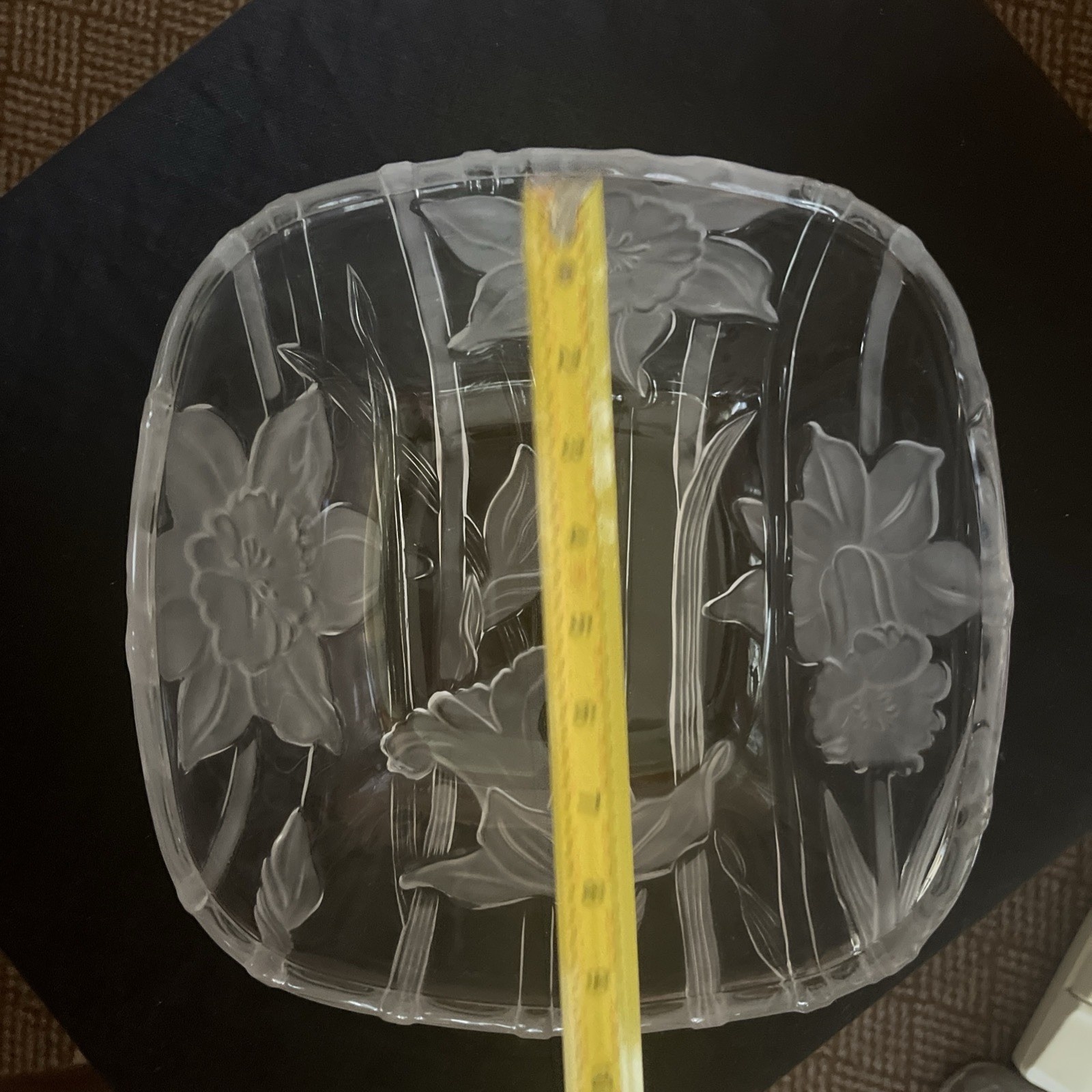 Vtg Rare Crystal Clear Studios 1989 Heavy Daffodils Serving Crystal Fruit Bowl