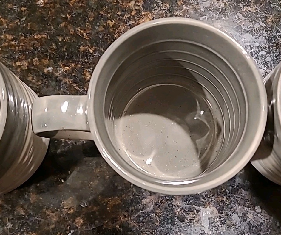 SET (4) Baum HEARTH Drip Glaze Gray Stoneware 15 oz Coffee Mugs
