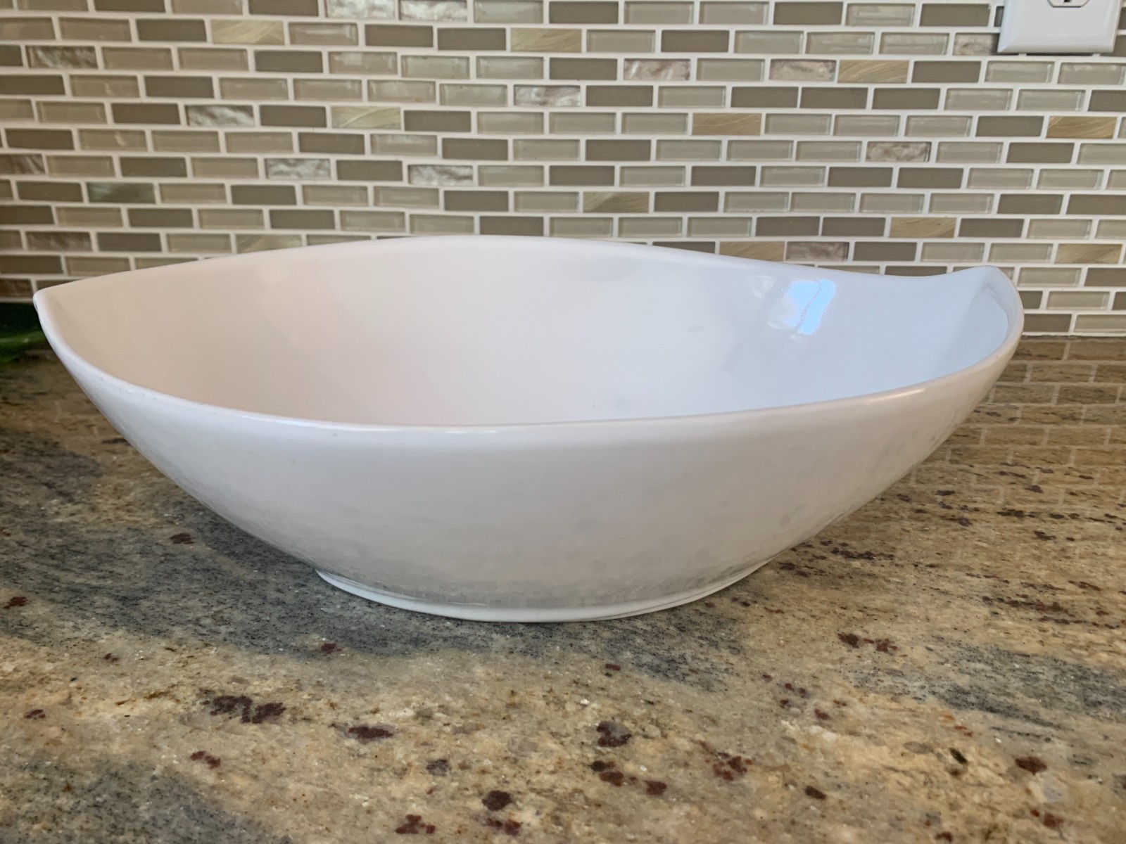 Cerages Portugal White Oval Asymmetrical Serving Bowl 14″ Oven Safe Modern Large