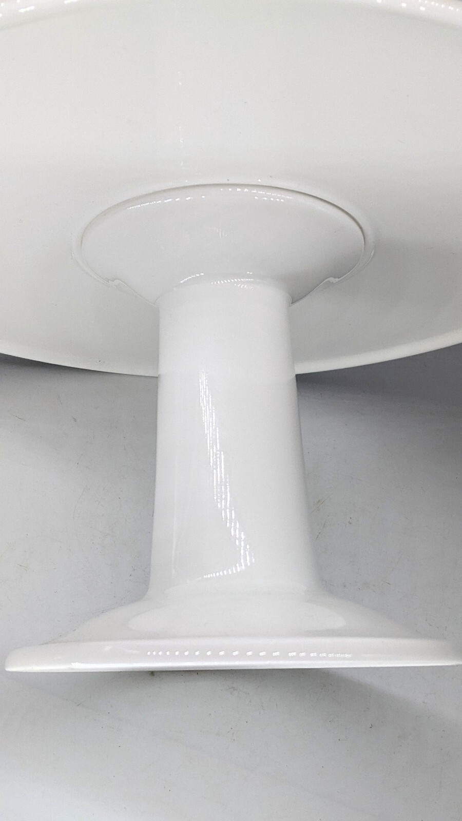 Wedgwood Grand Gourmet Simply White Pedestal Cake Stand 12″