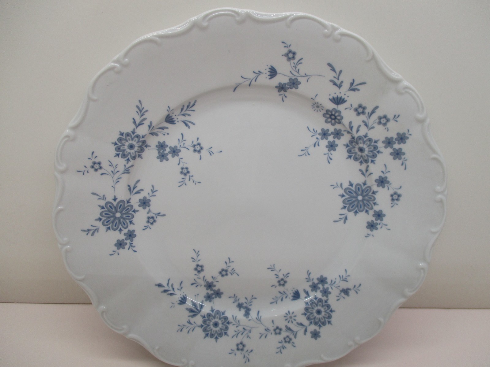 Vintage Mismatched China Dinner Plates & Bread Plates ~ 10pcs-Beautiful-Colorful