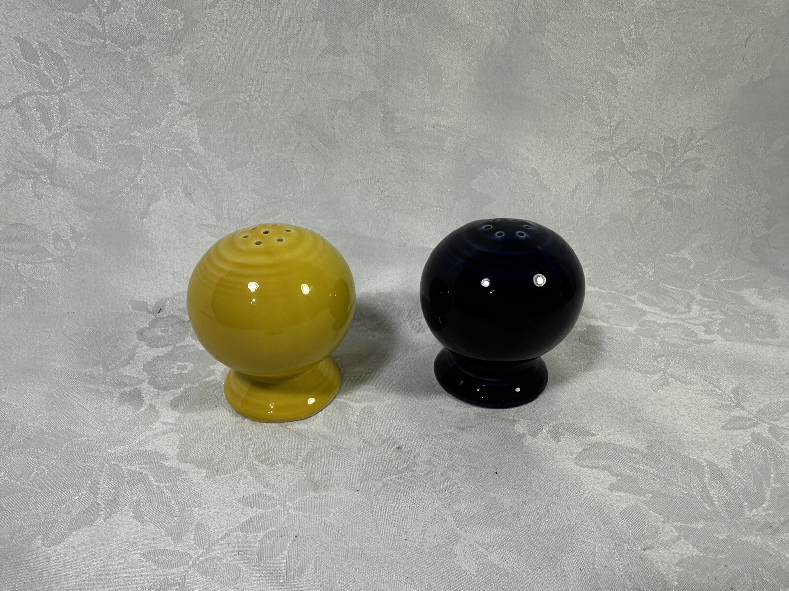 Fiestaware Fiesta Salt & Pepper Shaker Set 2.5” Round Yellow & Cobalt Blue