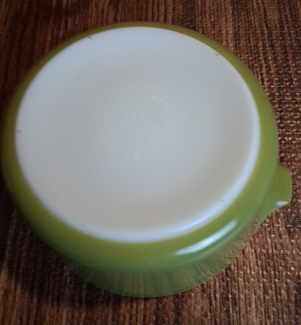 Pyrex Verde Olive Green Casserole Dish 7.5” 473 1qt Vintage ” No Lid”