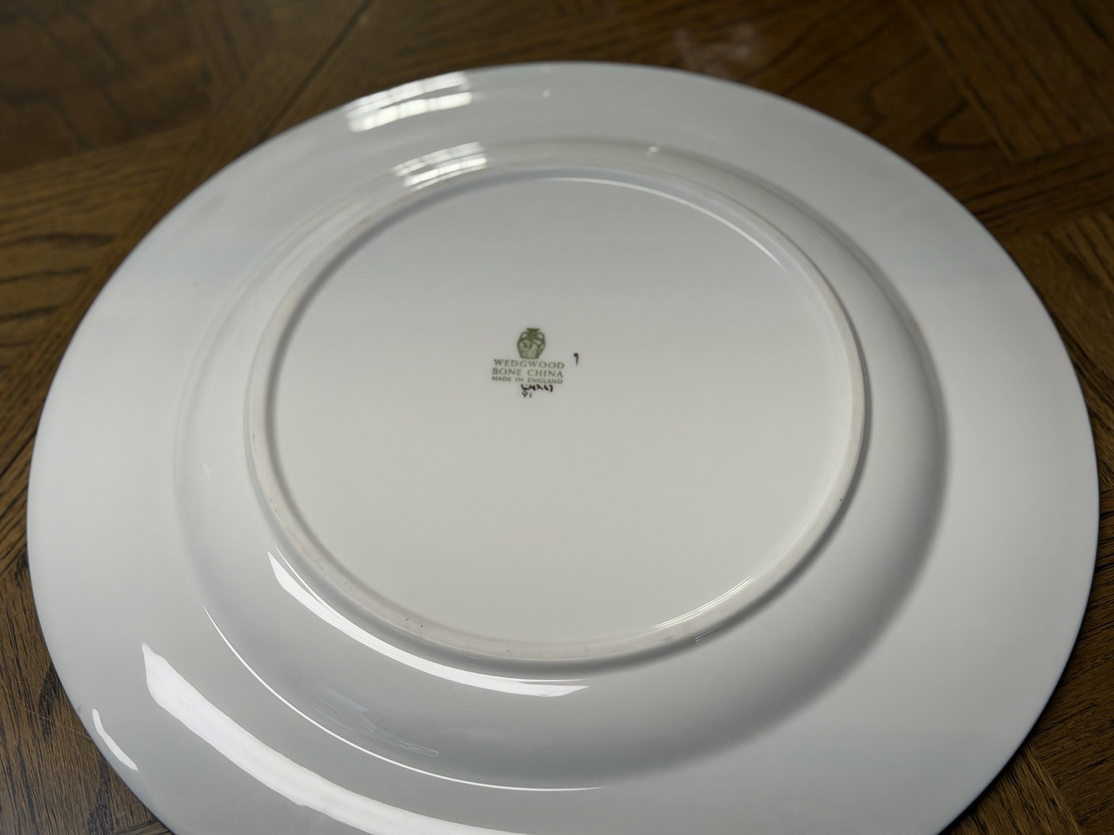 Vintage Wedgwood Bone China W4269 Green Gravy Boat with Attached Stand & Platter