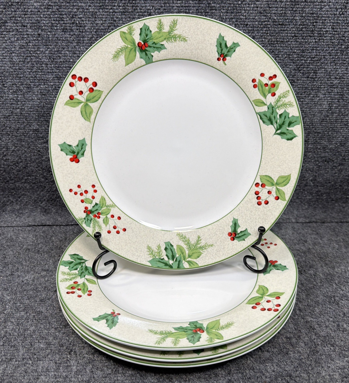 Lillian Vernon Holly & Berries Green LV17 12 pcs Dinner & Salad Plates & Bowls