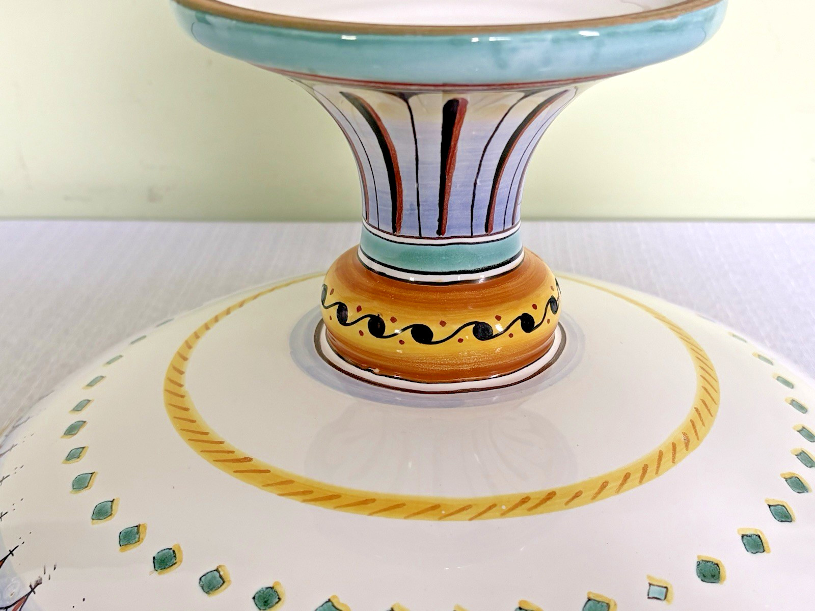Deruta Italy-Raffaellesco Yellow Dragon-Pedestal Bowl-Artist Signed-EC-Vintage