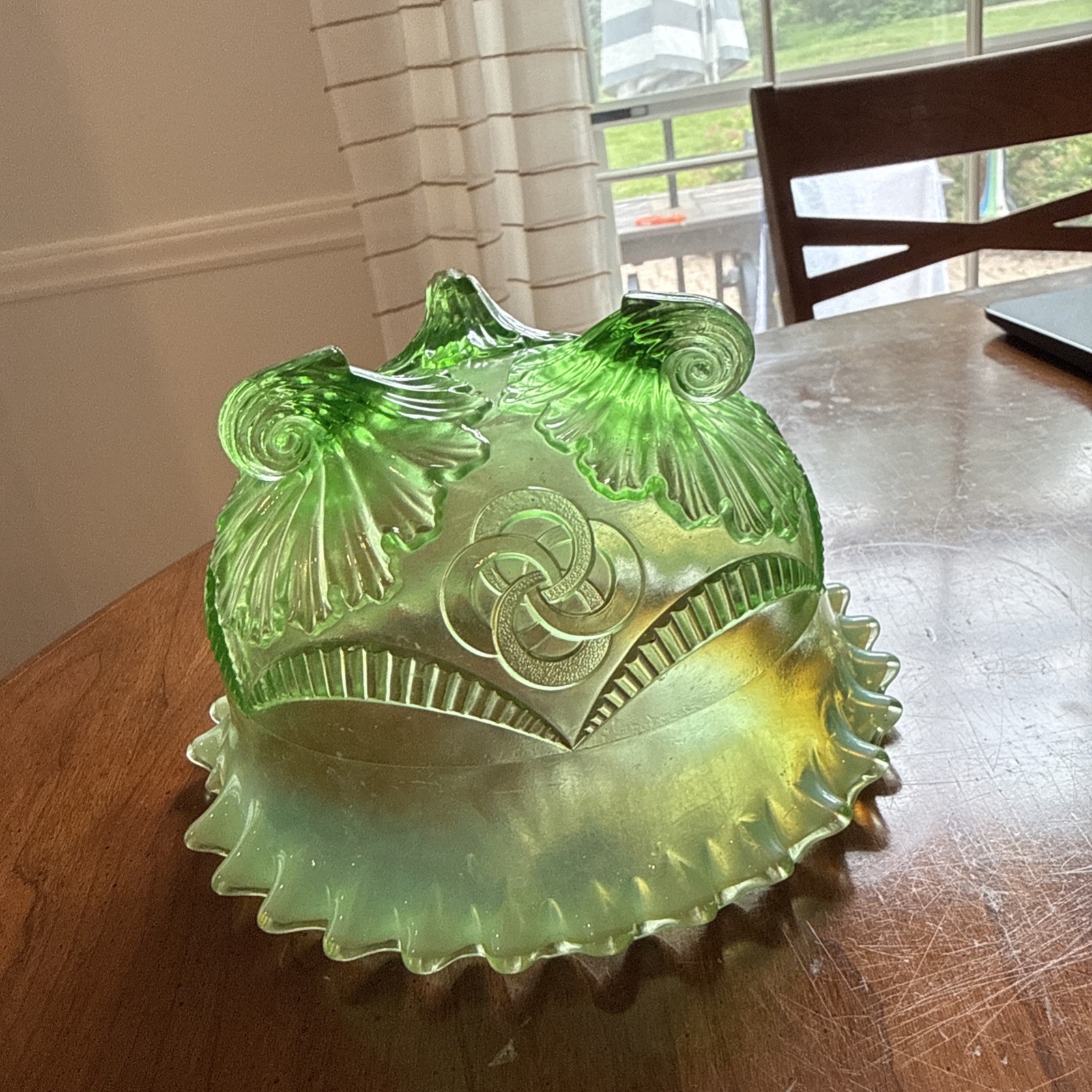 JEFFERSON #208 RUFFLES and RINGS green opalescent glass DEEP footed BOWL ~1905