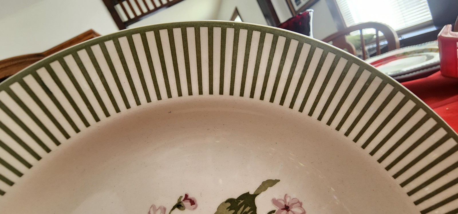 Hydrangea Salad Dessert Plate 8 1/2″ Martha Stewart Stoneware White Pink Green !