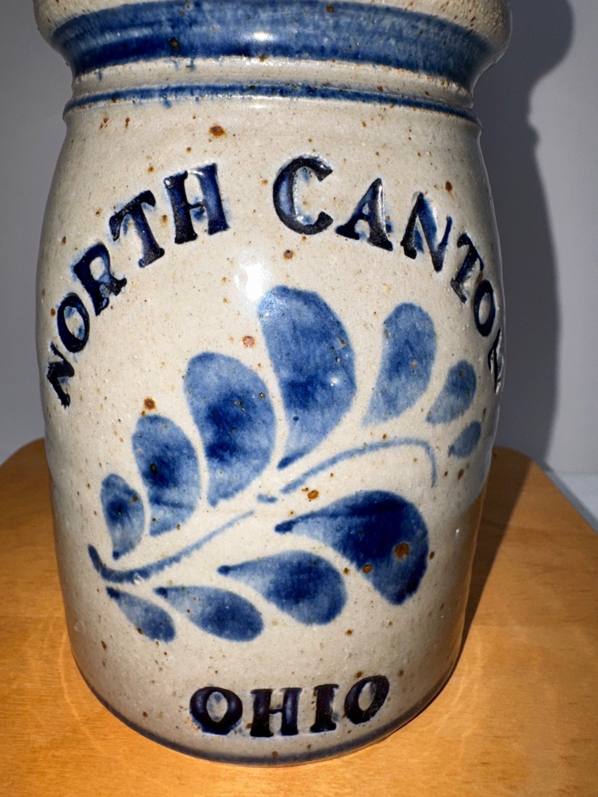 Vintage Crock North Canton Ohio Stoneware Salt Glaze Kitchen Utensil Holder 6″