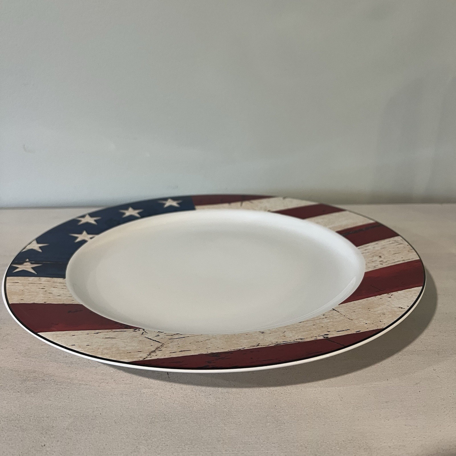 1997 Sakura Colonial by Warren Kimble American Flag Chop Plate 12″ New