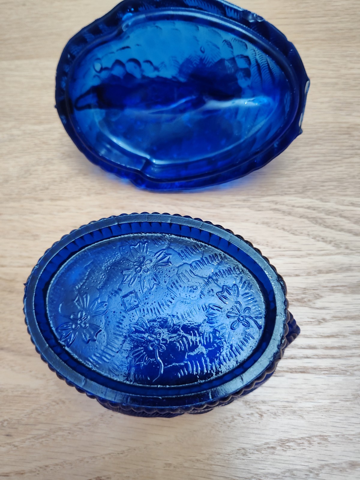 Vintage Cobalt Blue Glass Swan on Nest Covered Candy Dish Raised H Diamond Mark