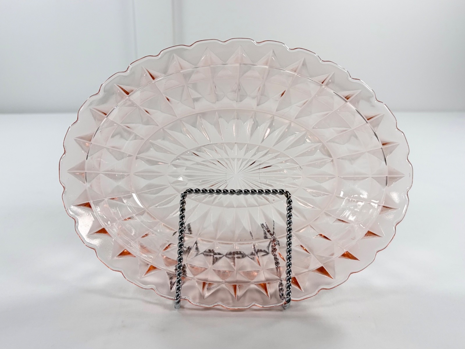 2 Vintage Jeannette Windsor Diamond Pink Depression Glass Oval Serving Bowls Set