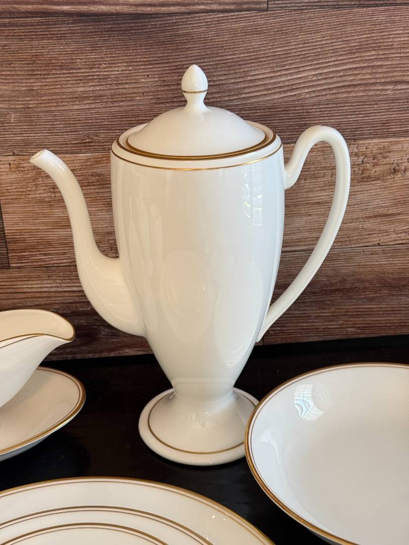 Waterford Kilbarry GOLD China set (77 pieces)