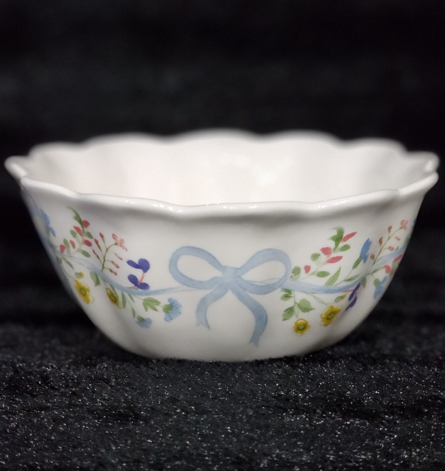 4 Blue Bow Floral Mini Bowls 4″ Ceramic Easter Spring Hobby Lobby Viral Bows HTF