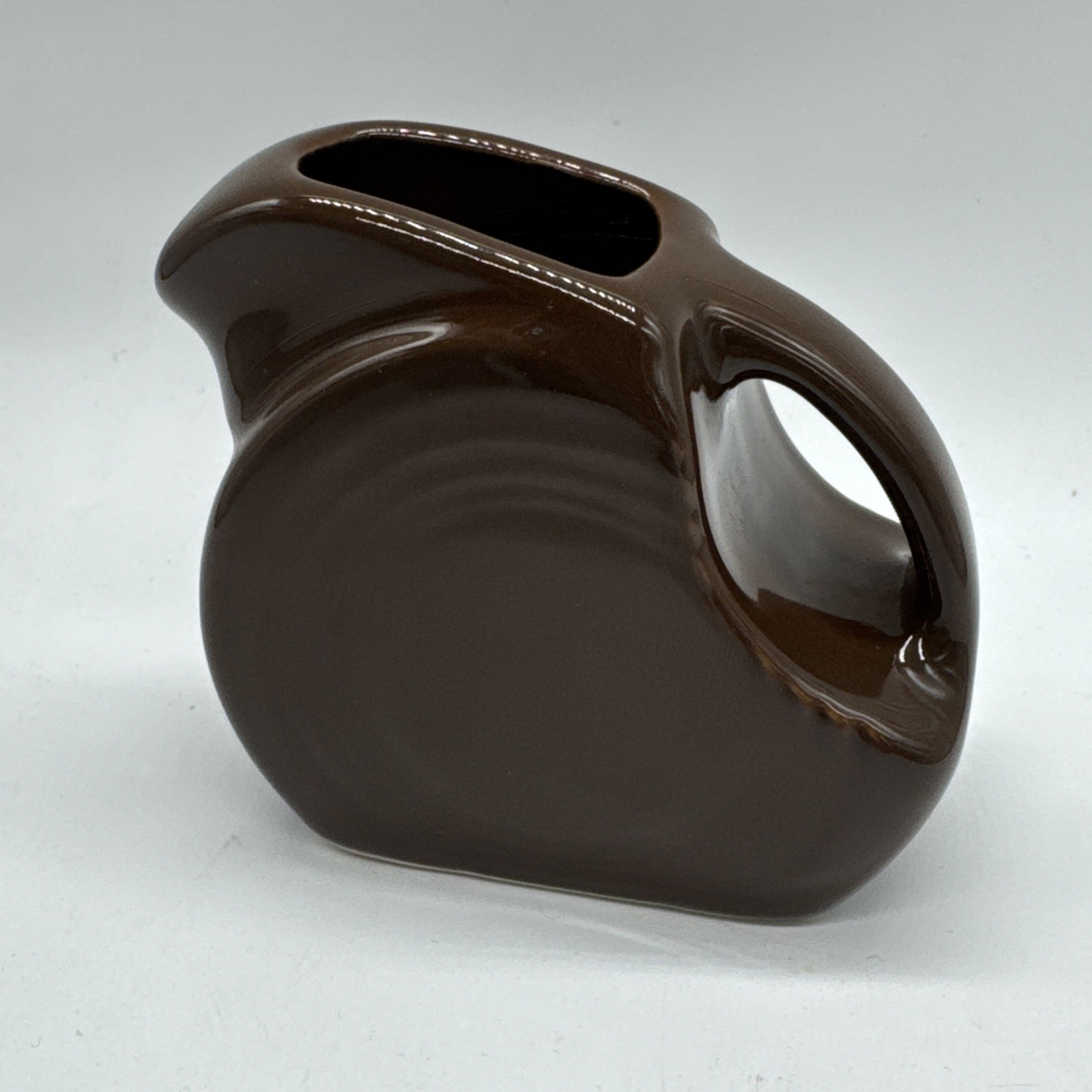 Fiesta Mini Disk Pitcher – Chocolate – Fiestaware Mini Disc Brown RARE HTF 5 oz