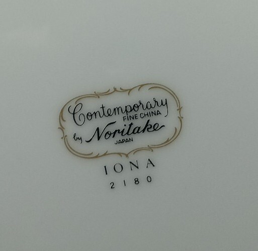 Contemporary Fine China Noritake 2180 Iona Dinner Plate 10.25″W Set 4