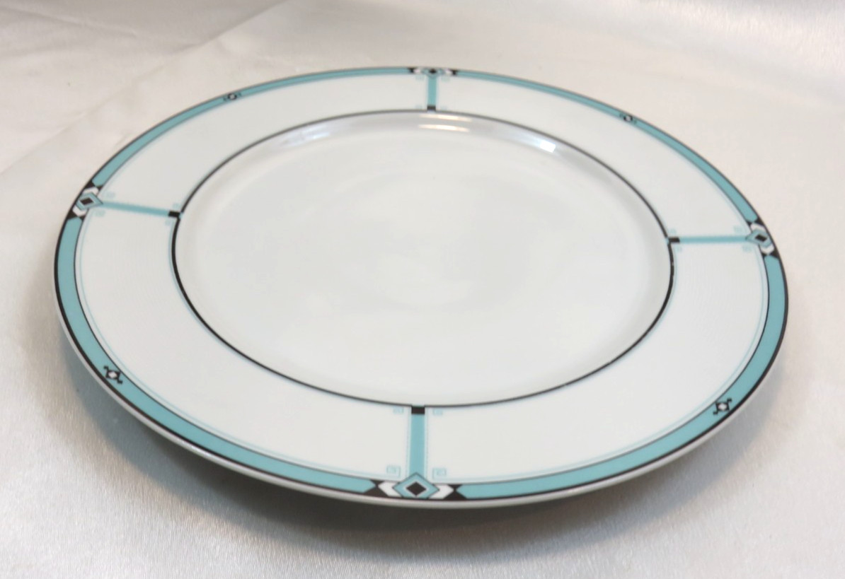 Studio Nova Fine China Dinner Plate DAKOTA YA011 Vintage 1985