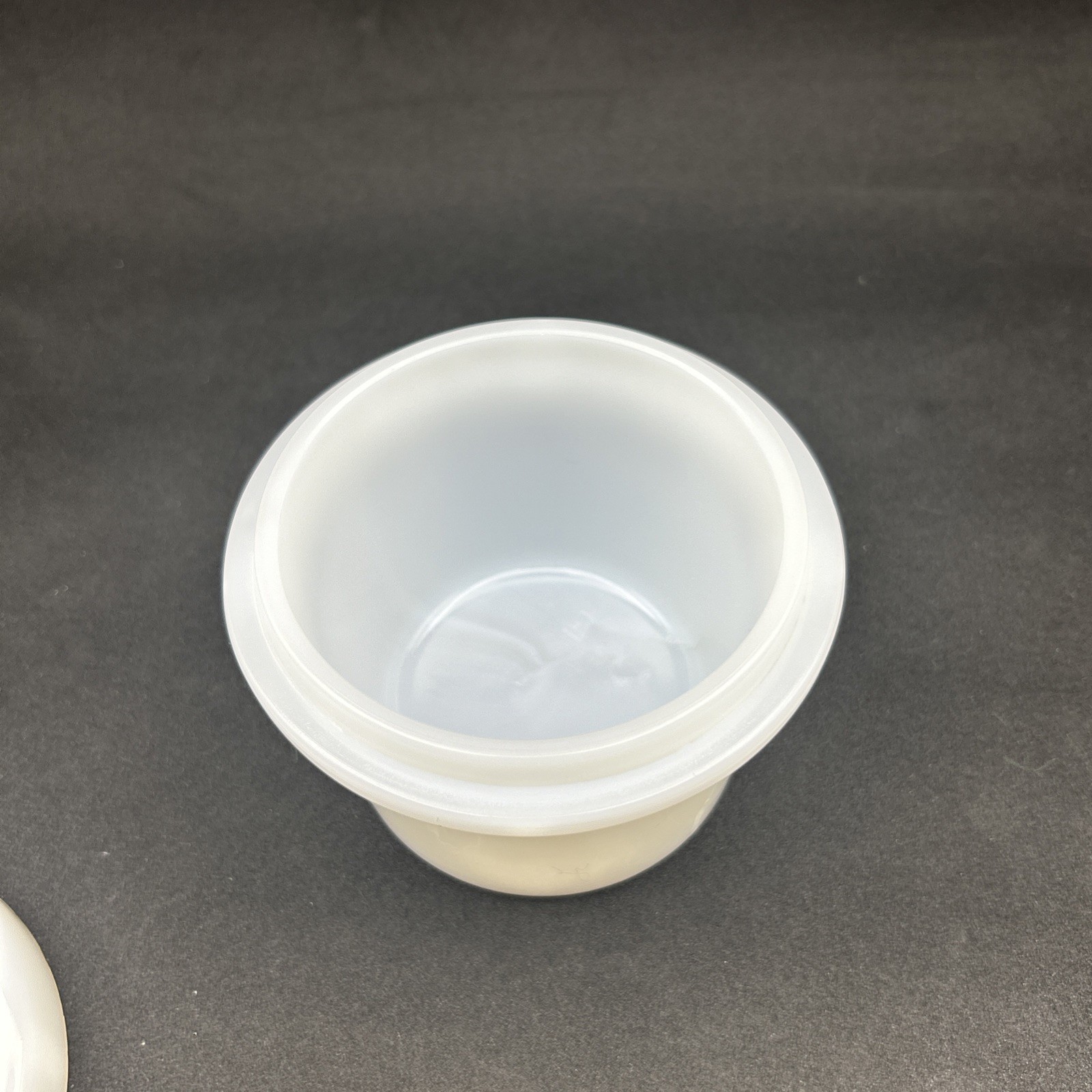 Vintage White Milk Gass Hazel-Atlas “Drippings” Covered Jar 1936 RARE