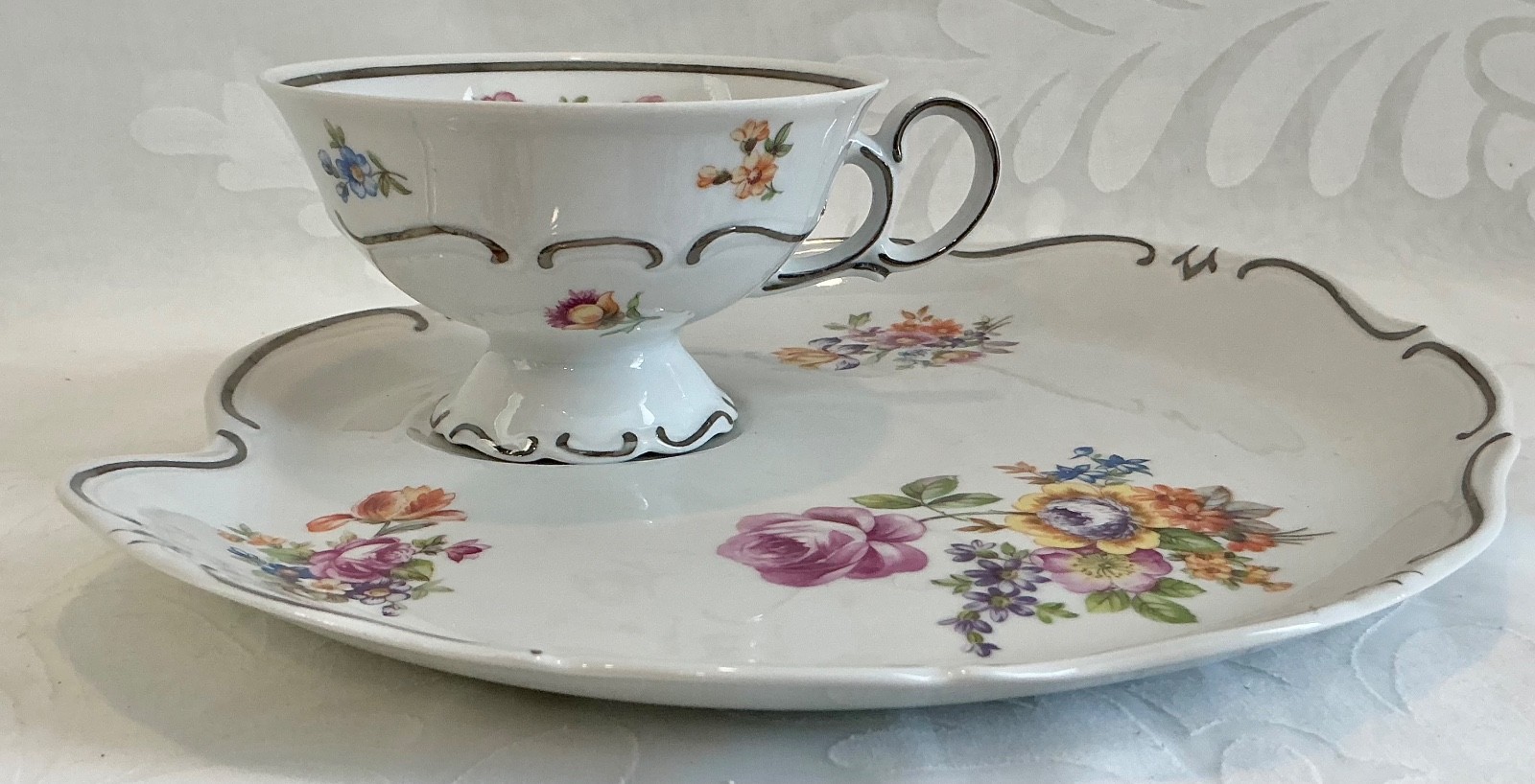 Vtg Weimar Porzellan 2-Piece Snack Set Hand Painted Floral Porcelain