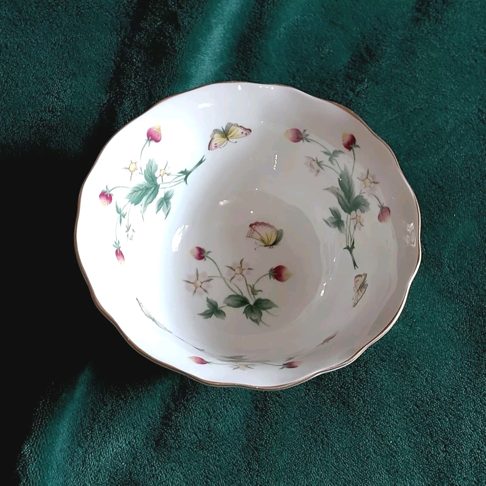 St Michael M&S Footed Bowl Vtg Ashbourne Design 2605 Wild Strawberry & Butterfly