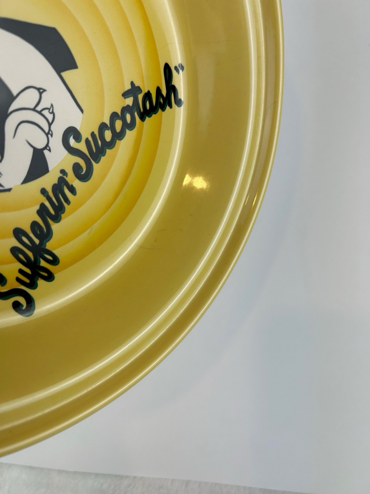 Fiesta Ware ‘Sufferin Succotash’ Sylvester The Cat Looney Tunes Pie Plate 1994