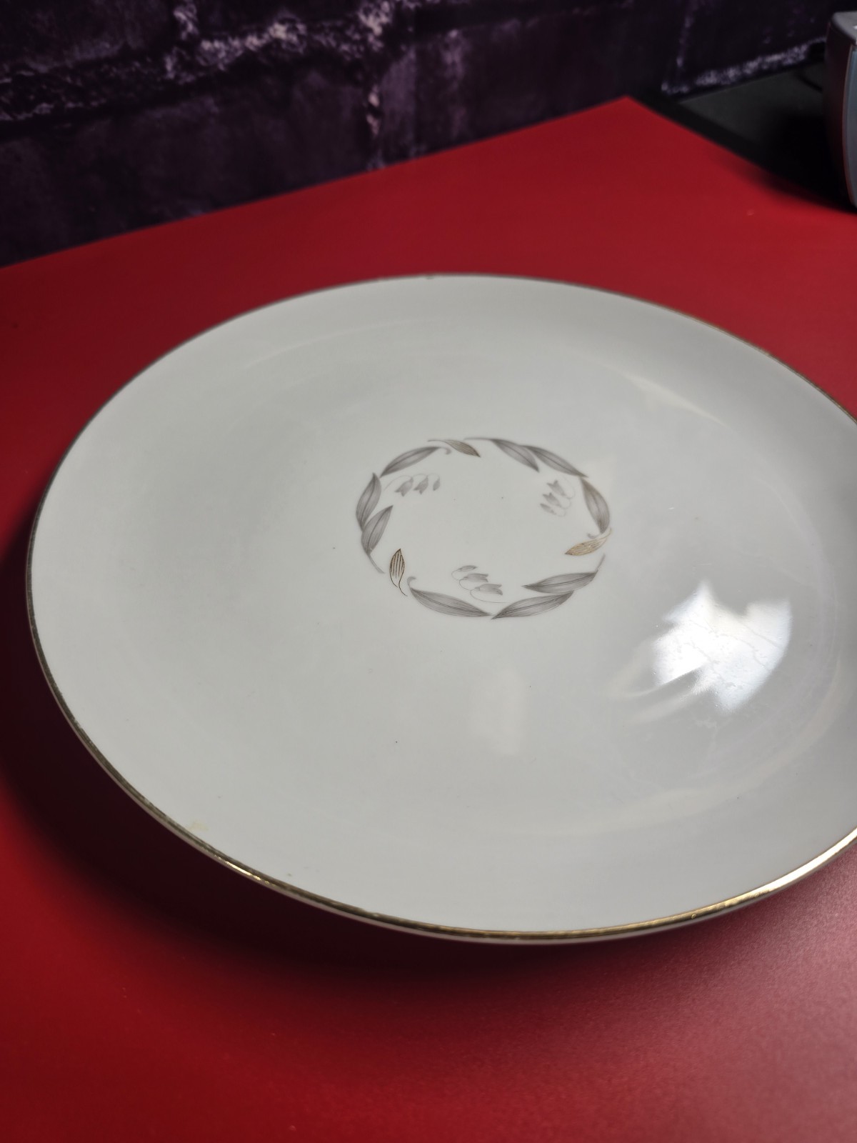 Kaysons Golden Fantasy 7 Dinner Plates, 9.25 Inches Fine China Japan