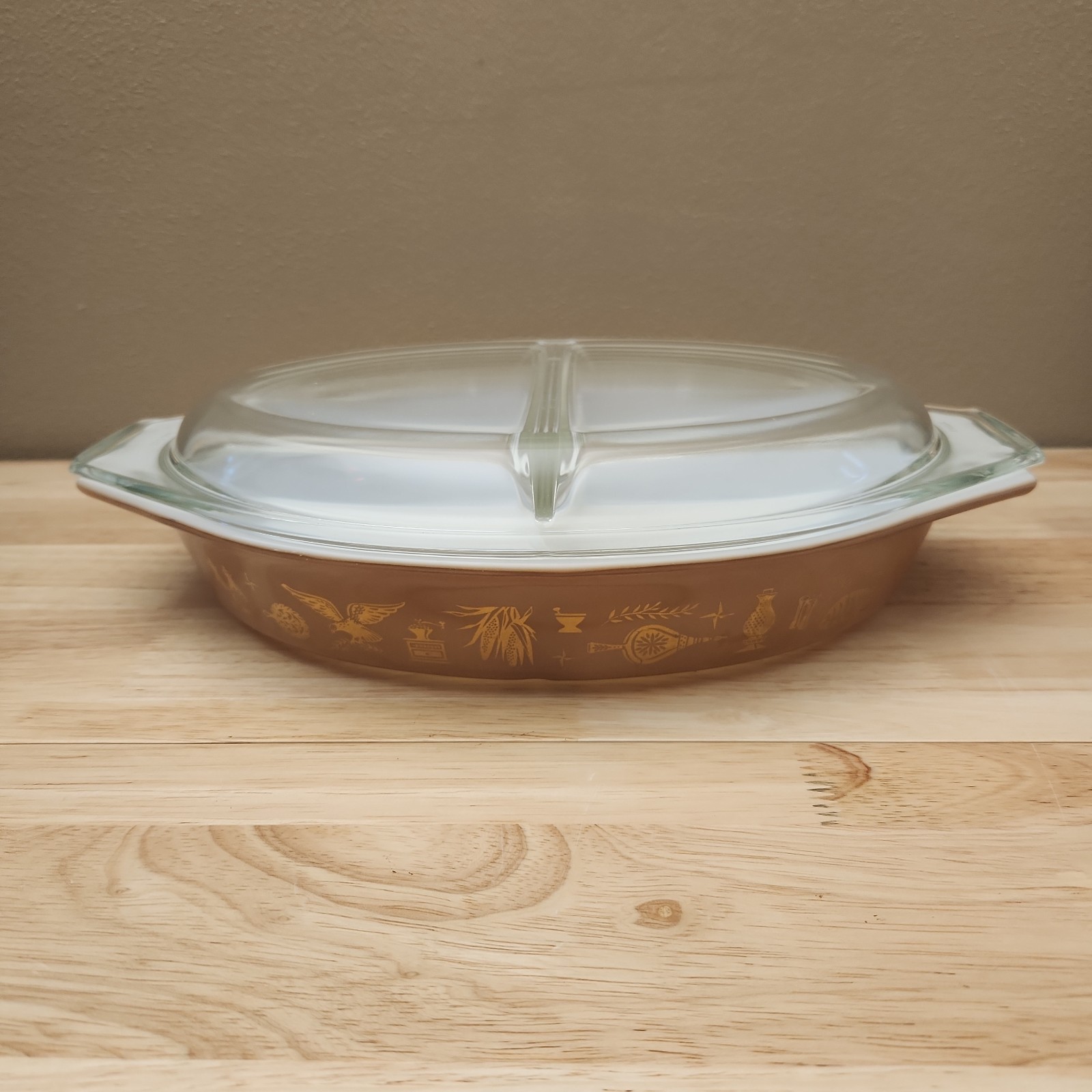 Vintage Pyrex 063 1.5 Qt Divided Oval Casserole 945 Lid Americana Early American