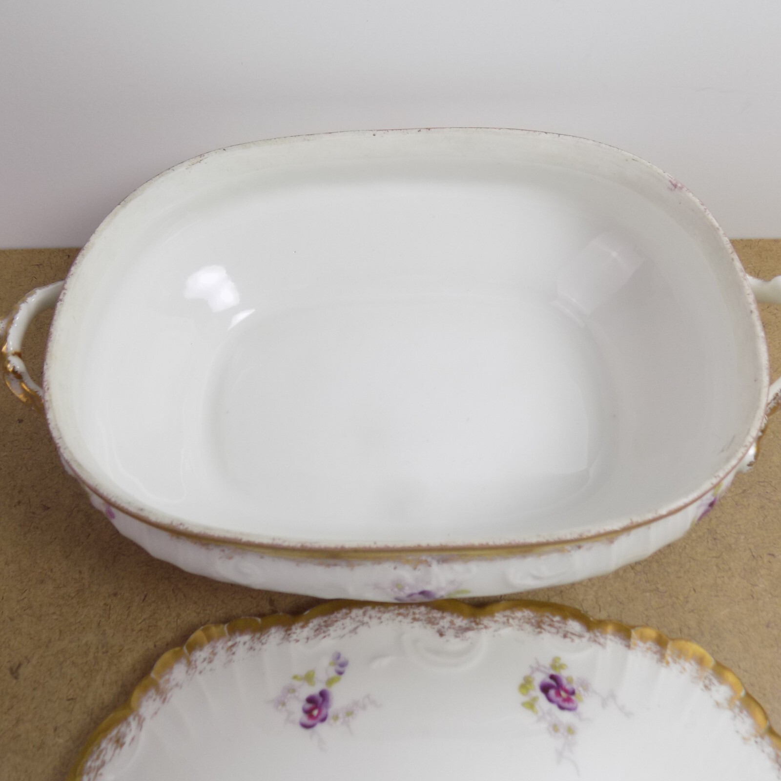 AK Limoges Porcelain Lidded Serving Bowl Purple Flowers Gold France