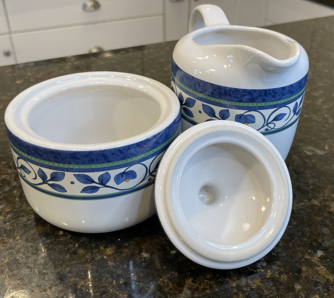 Pfaltzgraff Orleans Pattern Creamer and Sugar Bowl with Lid