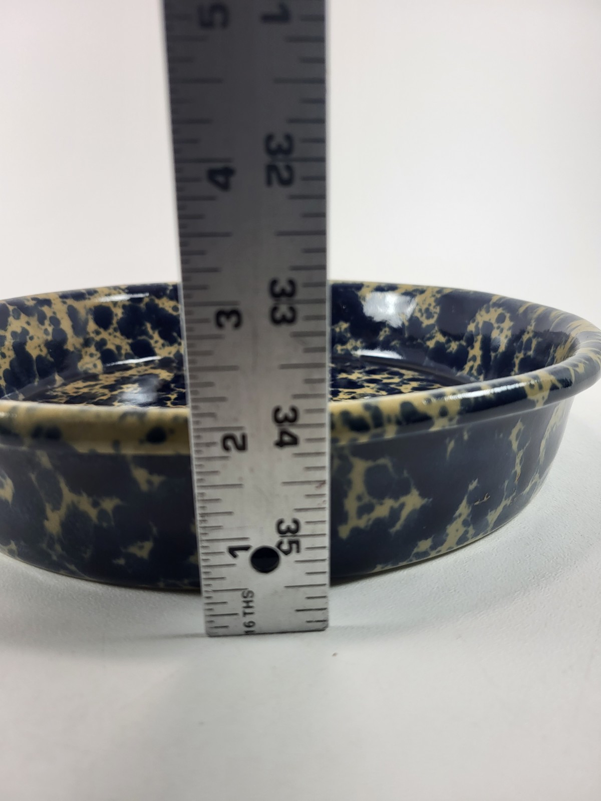 Bennington Pottery Blue Agate Round Baking Dish 10 3/8″ Vermont Spongeware