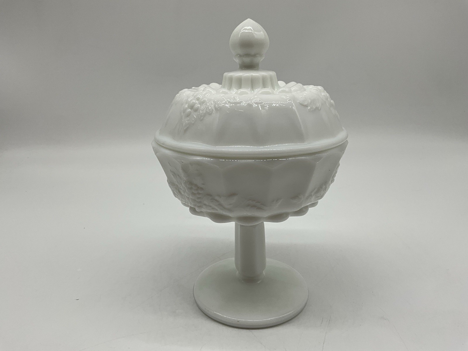 Westmoreland Milk Glass Covered Vintagee Candy Dish Marked Made in USA Collectib