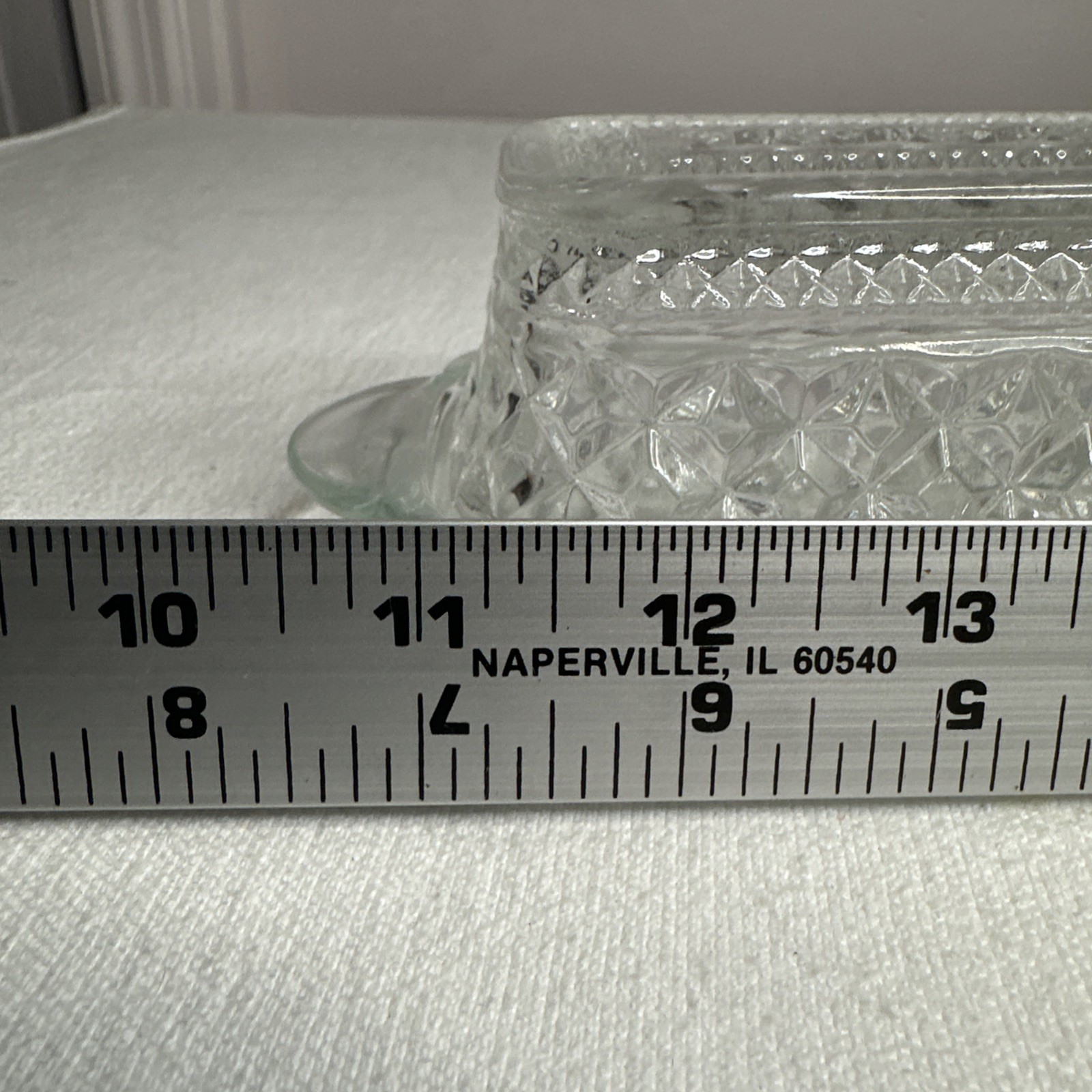 Vintage 1960s ANCHOR HOCKING Wexford Diamond Pattern Covered Glass Butter Dish