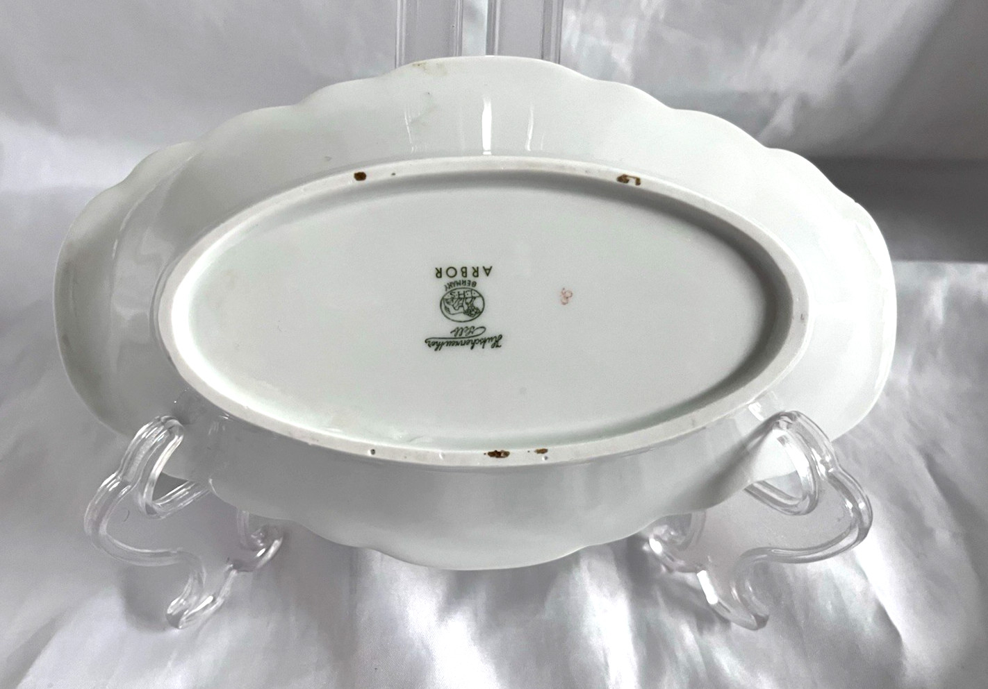 HUTSCHENREUTHER GELB WEINLAUB (Maria Teresa–Arbor) oval serving bowl. 9 3/8″