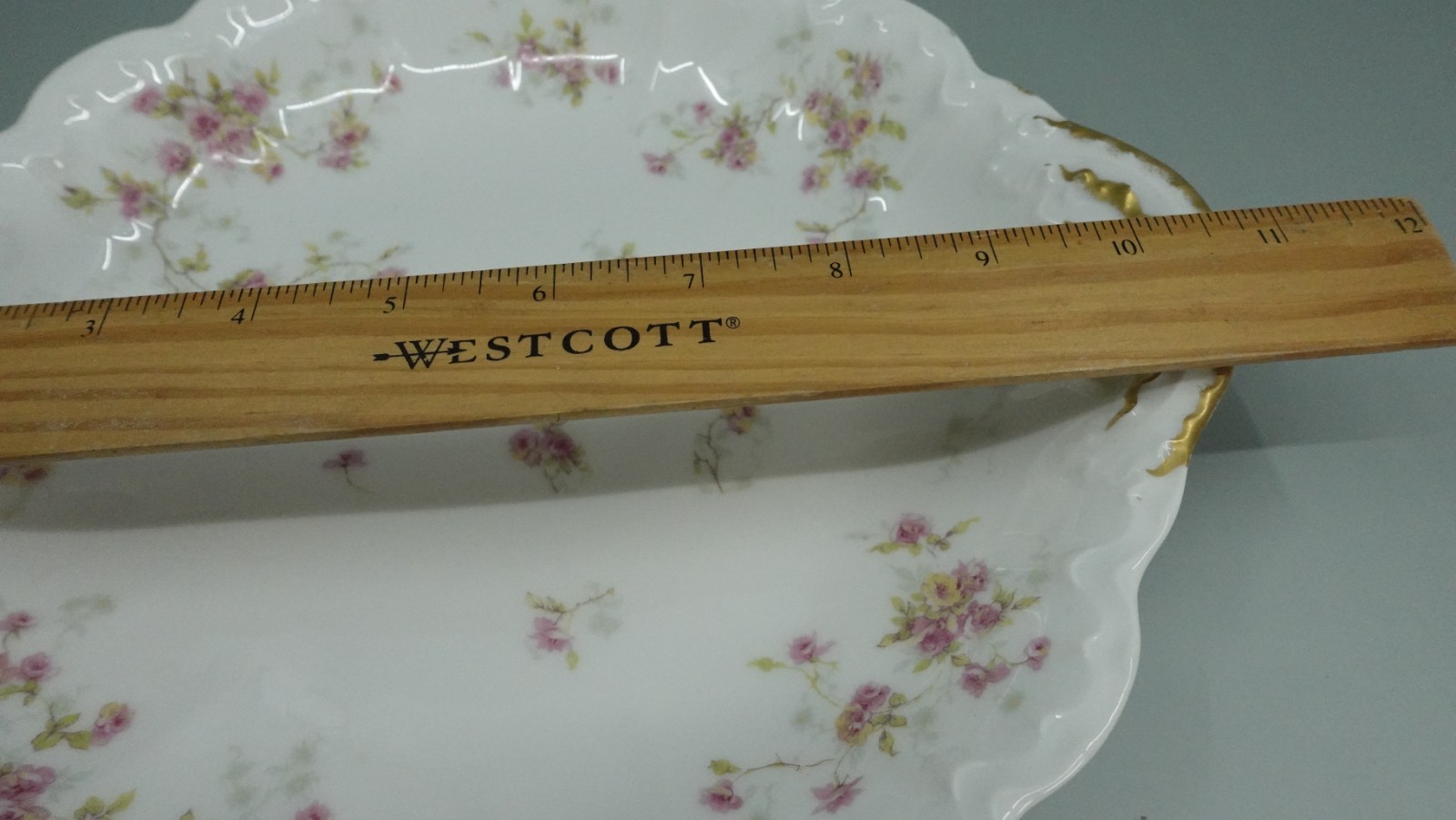 Theodore Haviland Limoges, Schleiger 150, 10.5″