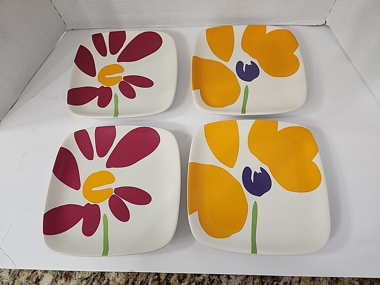Pfaltzgraff Flourish set of 4 Square Plates colorful Flower Party Luncheon 8″x8″