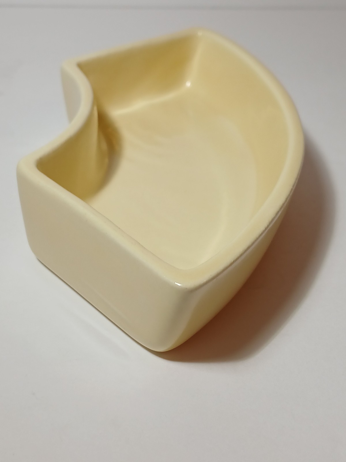 1936 RARE OLD VINTAGE FIESTA RELISH TRAY INSERT VINTAGE IVORY FIESTA FIESTAWARE