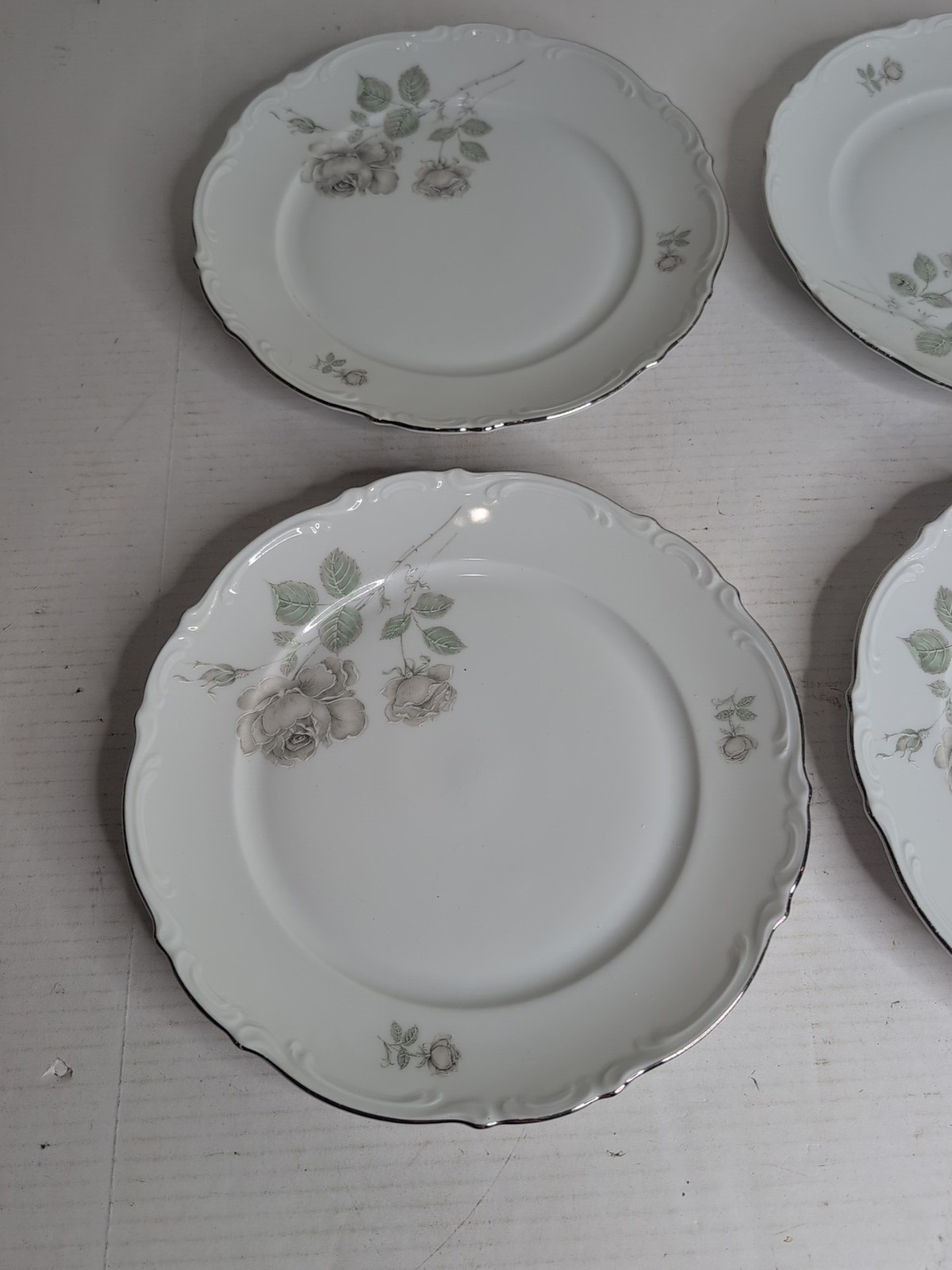 (6) Vtg Mitterteich China Germany Porcelain Mystic Rose Dinner Plates 10.5″