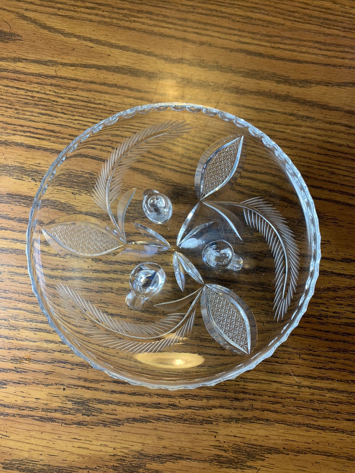 Stunning Cut Glass Crystal Footed Dish Bowl Wheat-Leaf Pattern 7”w Elegant