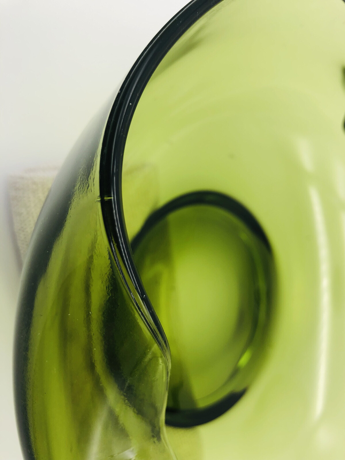 Vintage Green Glass Pinched Edge Sides Bowl Dish