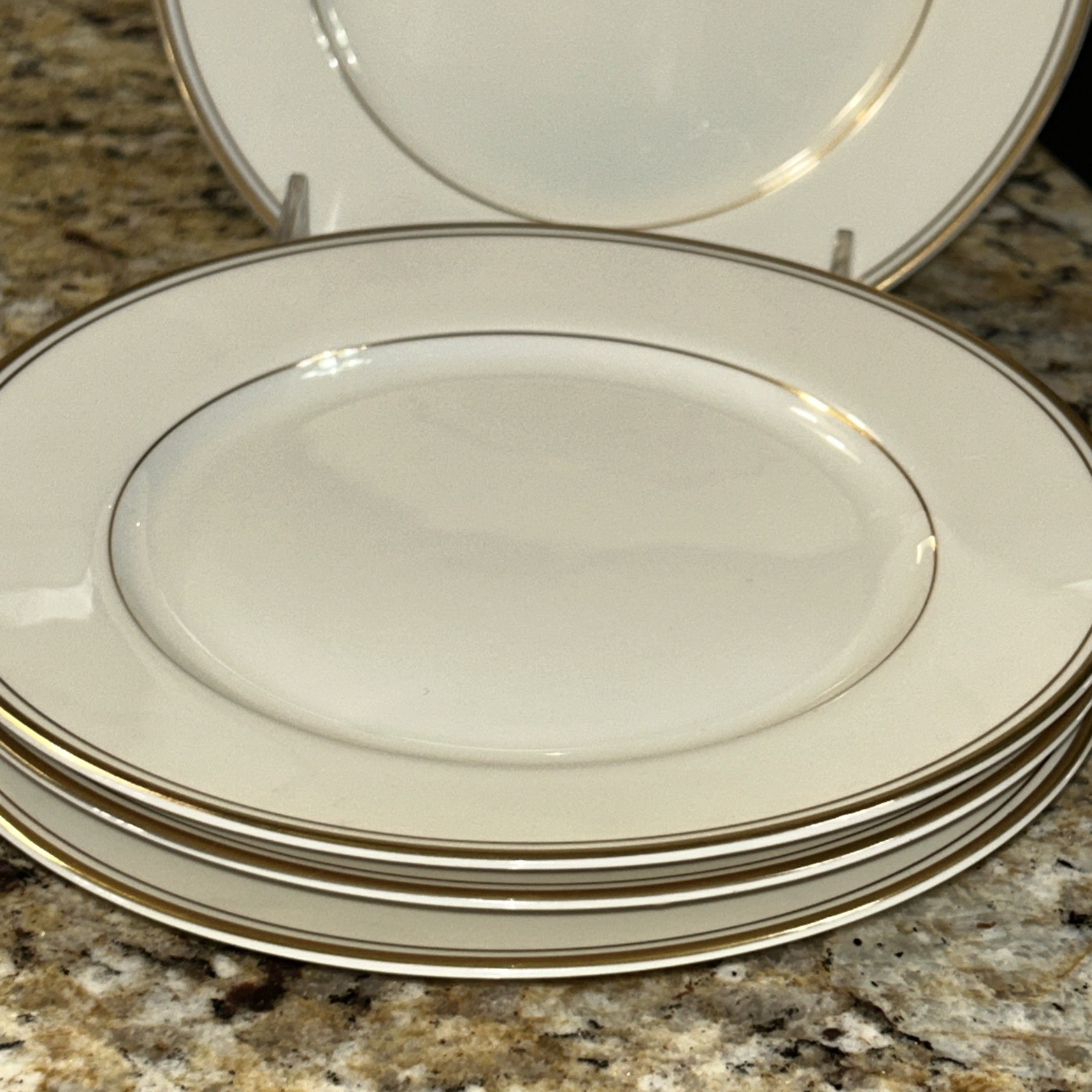 4 Mikasa Trousdale 6 1/2″ Bread Plates L2801