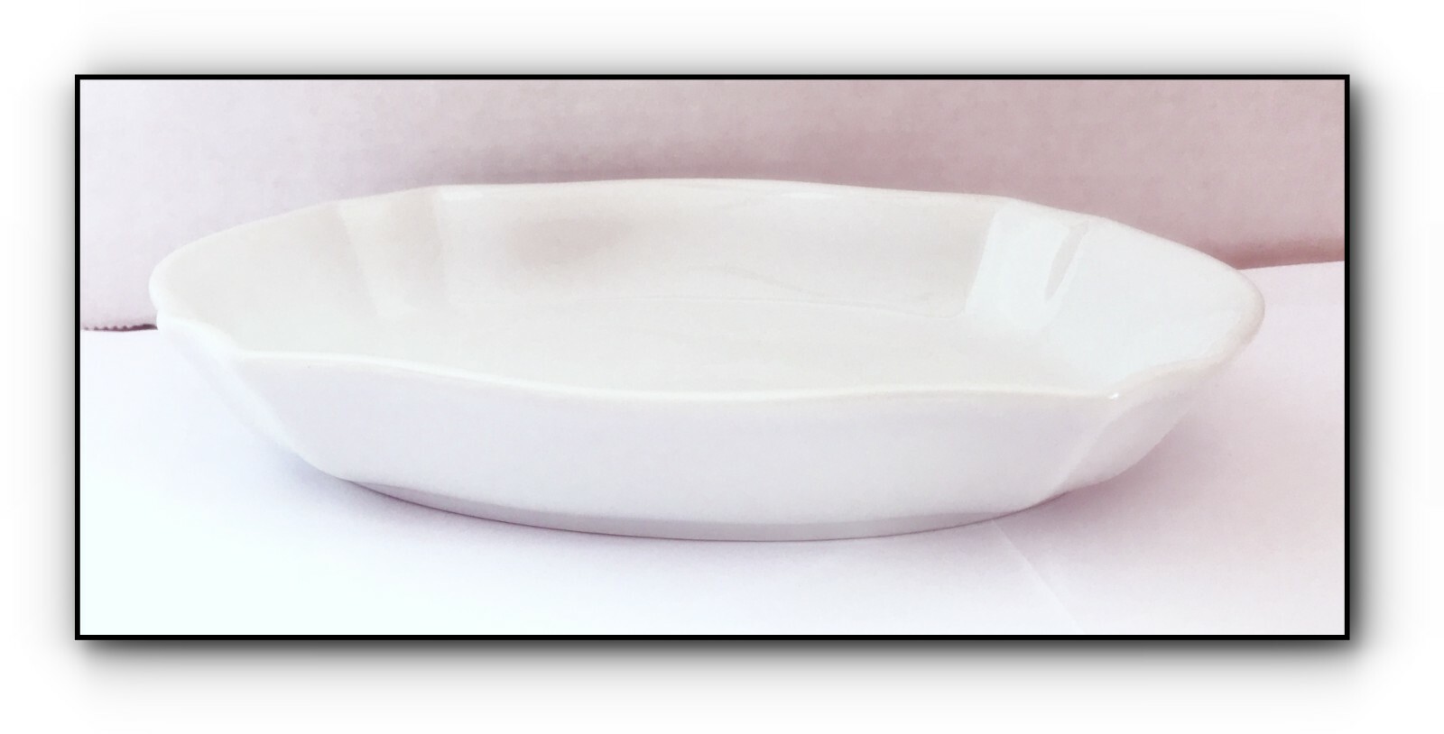 Pier 1 Art Dish White Porcelain 8″ Decorative Very Good Condition Not for Food
