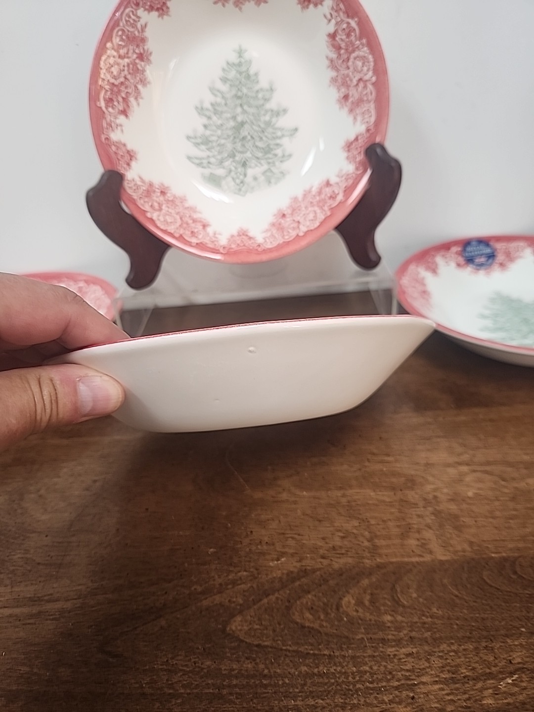 NEW! – ROYAL STAFFORD CHRISTMAS TREE RED & GREEN COUPE CEREAL BOWL SET OF FOUR