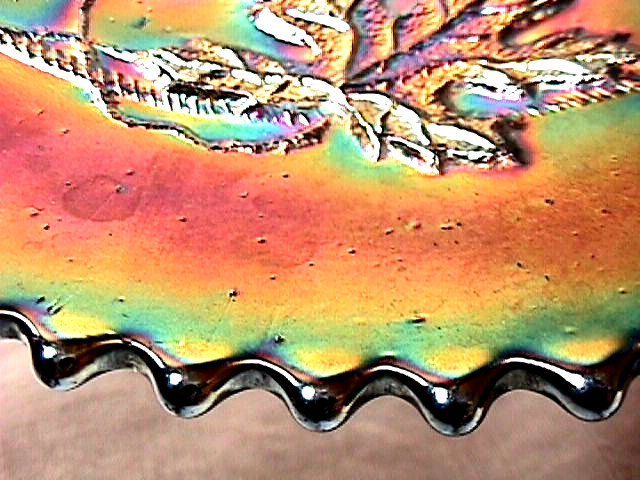 “GRAPE & CABLE” 9″ FLAT PLATE AMETHYST GREAT COLOR CARNIVAL BY: NORTHWOOD
